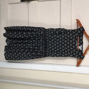 Beautiful flowie short black dress, casual fun